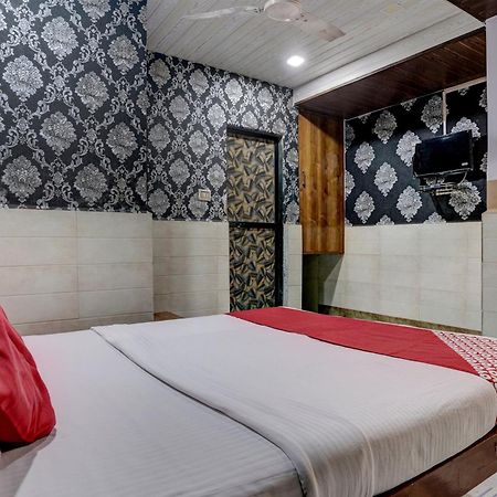 Hotel O Sapna Residency Mumbai Eksteriør bilde